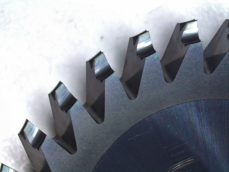 Carbide circular saw teeth, close-up
